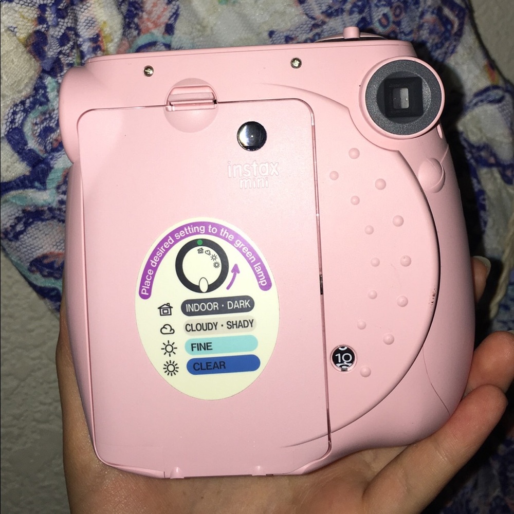 Camera - Picture 3 of 4